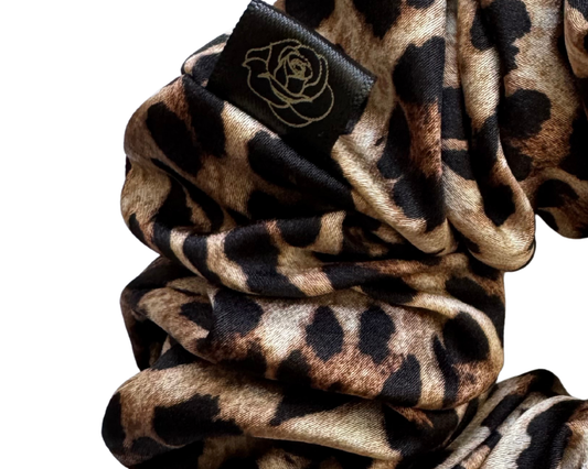 Classic Rose Leopard Luxe