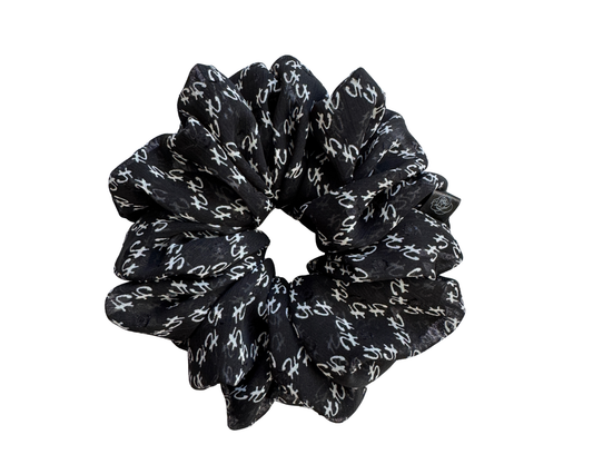 Lush XXL Chic Monogram